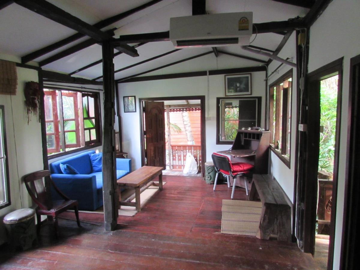 Teak House Chiang Mai Ξενοδοχείο Εξωτερικό φωτογραφία