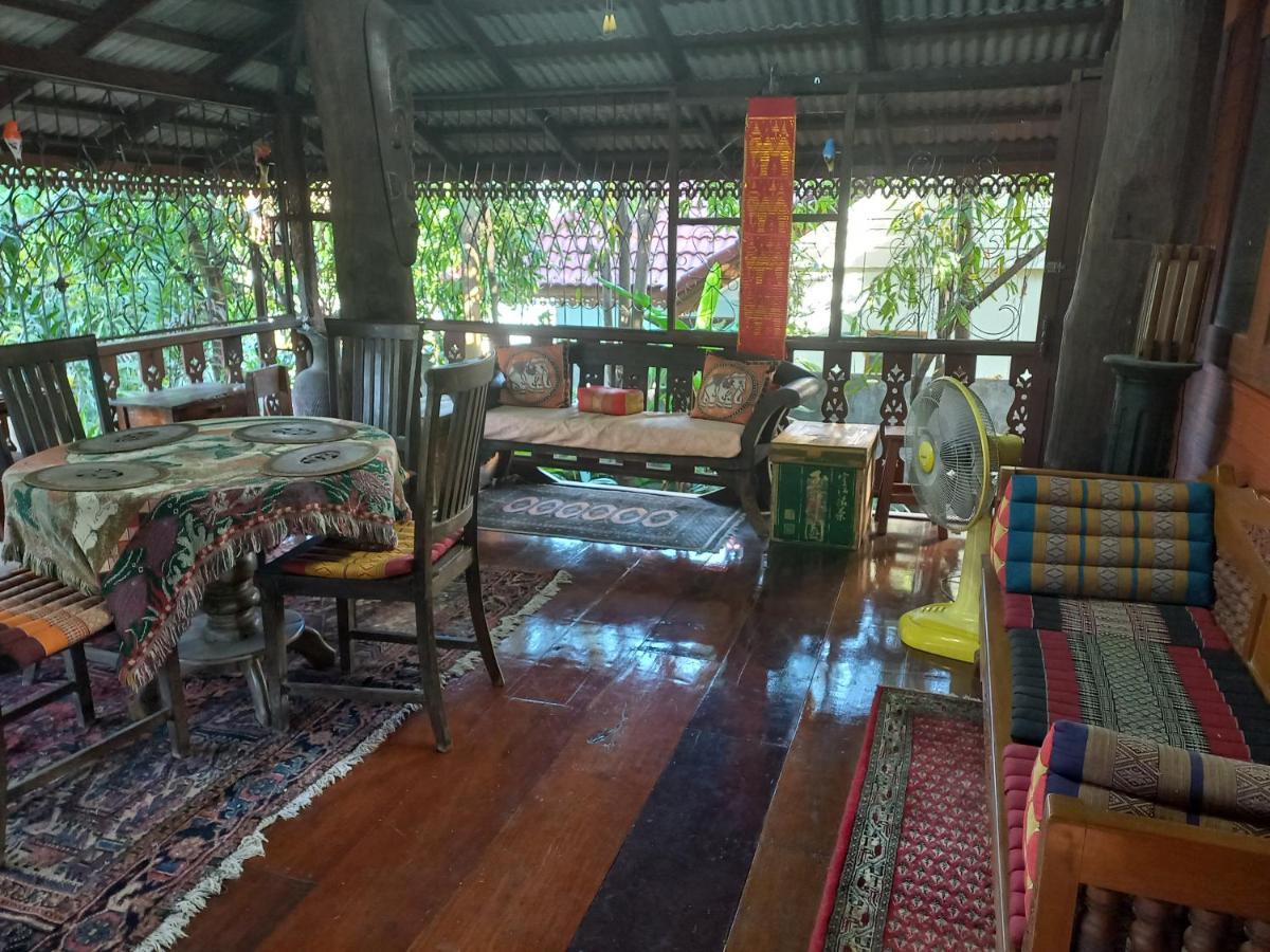 Teak House Chiang Mai Ξενοδοχείο Εξωτερικό φωτογραφία